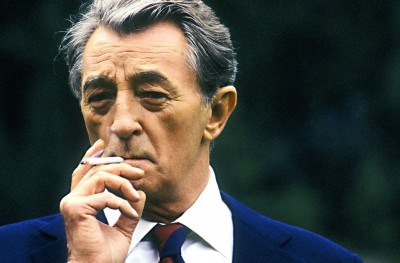 Robert Mitchum, cigarette