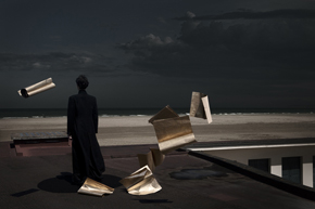 Dominique Baqué, Corinne Mercadier, 2016. Texte écrit pour les expositions "Le ciel commence ici", galerie Les filles du calvaire, et "Images rêvées", Espace photographique Leica
