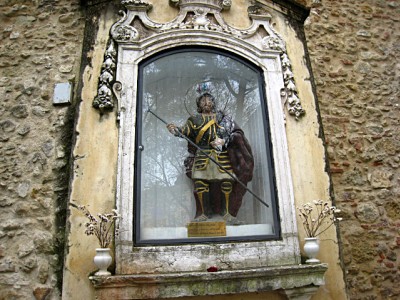 Une statue