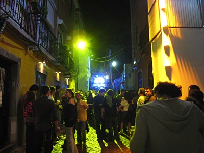 Les rues sont pleines de monde
