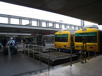 Nous allons à la gare