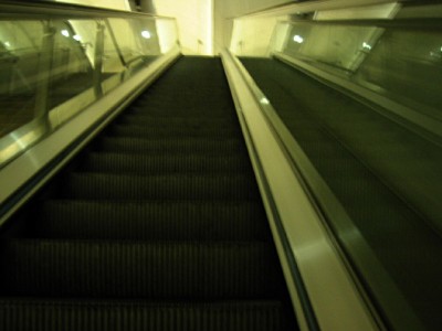 J'emprunte un escalator