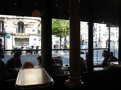 Je vais au bar Le Progrès rue de Bretagne