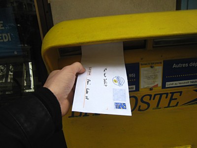 Je poste un courrier à Free