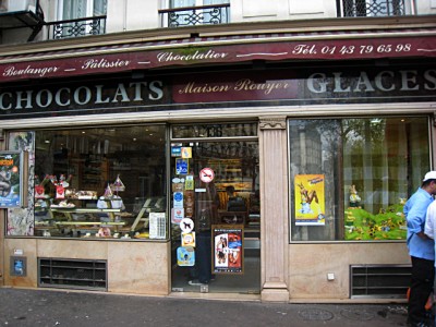 Je vais à la boulangerie
