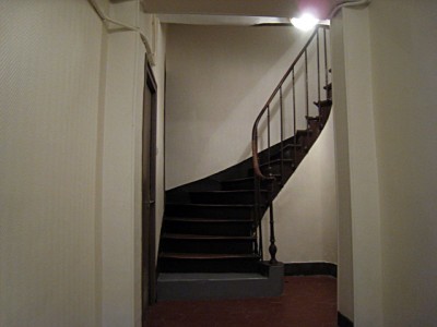 Je monte les escaliers