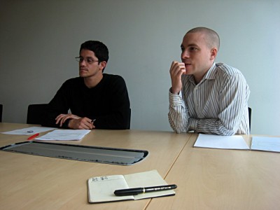 Nous travaillons