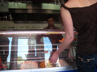 Nous achetons à manger
