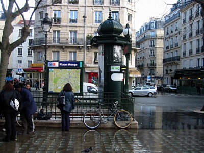 Je prends le métro à Place Monge