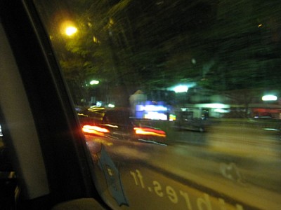 Je prends un taxi