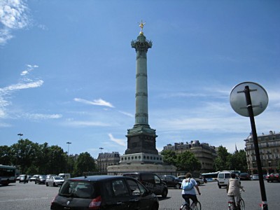 Je marche jusqu'à Bastille