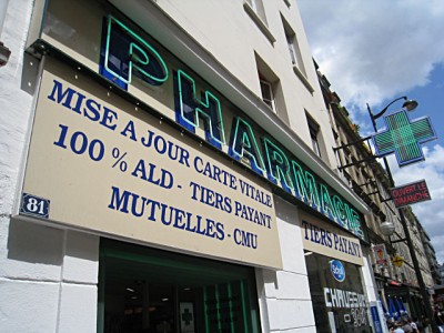 Je passe à la pharmacie