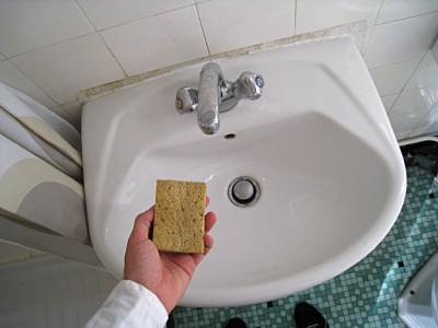 J'utilise une éponge