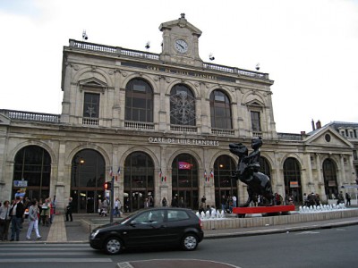 Nous allons à la gare