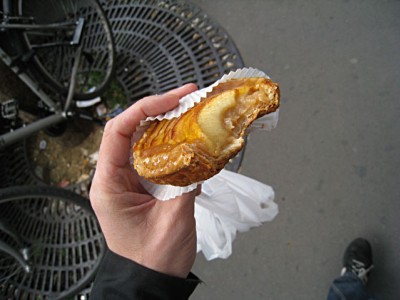 Je mange