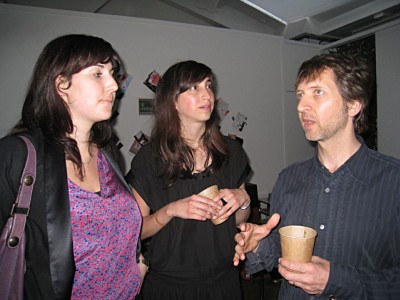 Eric discute