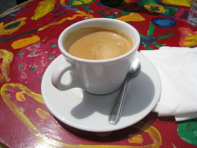 Je bois du café