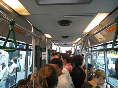 Nous prenons le bus