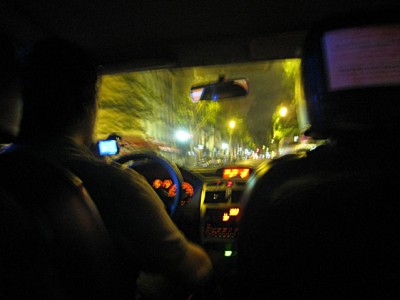 Je prends un taxi