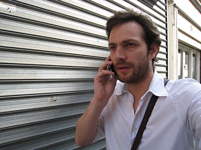 Je téléphone à Aurore