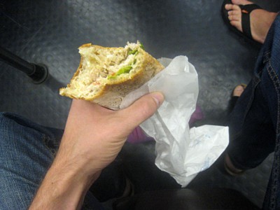 Je mange