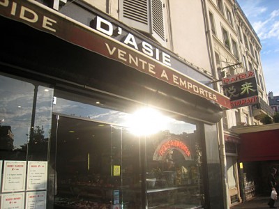 Je vais chez un traiteur chinois