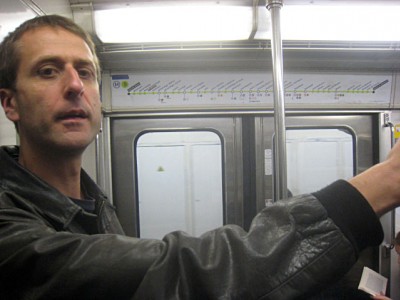 Nous prenons le métro