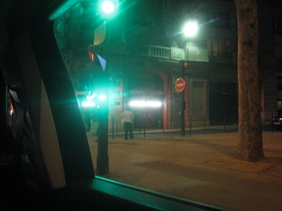 Je prends un taxi