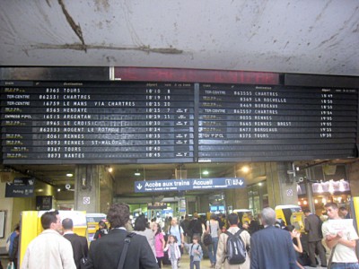 Je regarde le tableau d'affichage