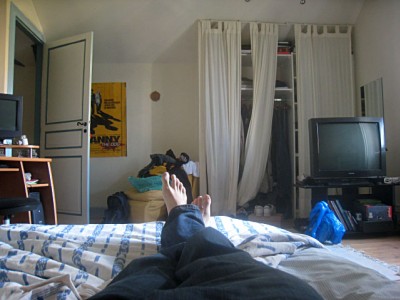 Je traine au lit