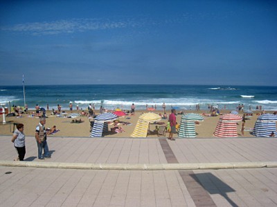 Je vais à la plage