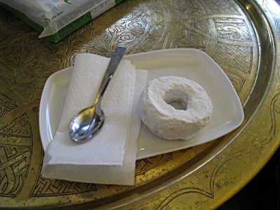 Je mange un gâteau