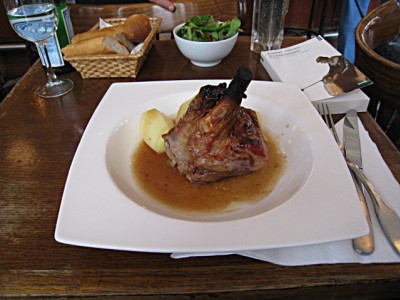 Je mange