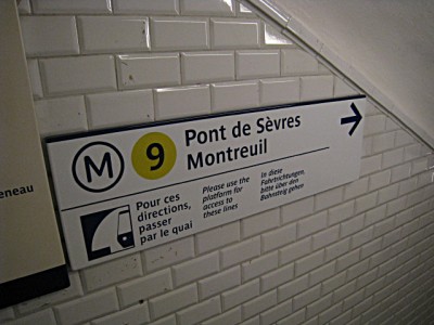 Je finis par prendre le métro