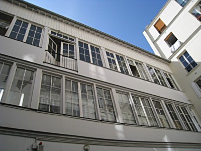 Je vais au bureau