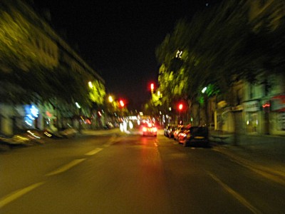 Elle finit par prendre un taxi. Je rentre en vélo