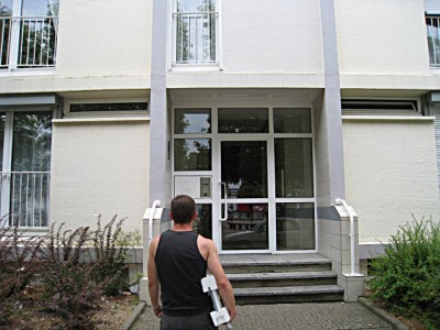 Nous arrivons chez Christopher