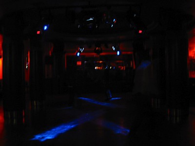 Nous allons au dancing de la coupole mais la soirée est terminée