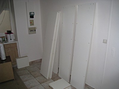 Nous déposons tout dans l'appartement