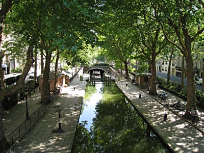 Nous passons par le canal