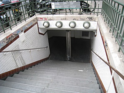 Nous prenons le métro