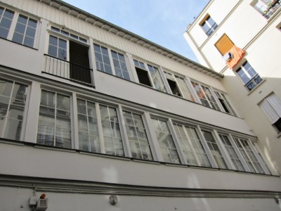 Je vais au bureau