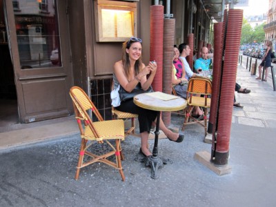 Je retrouve Claire à l'Industrie