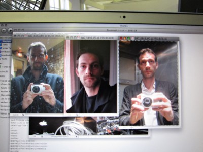 Je sélectionne des photos pour Thierry afin qu'il dessine mon portrait