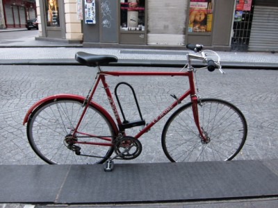 Je gare mon vélo