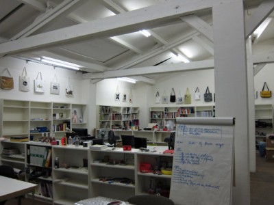 Je passe rapidement au bureau