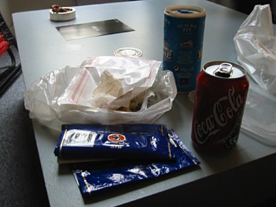 Je mange et je fume