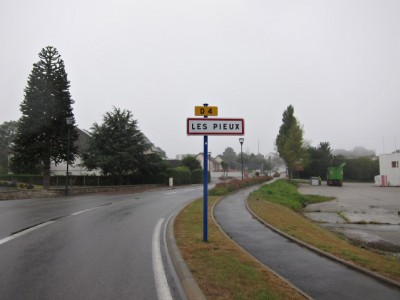 J'arrive aux Pieux