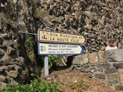 Je vais vers la ville historique
