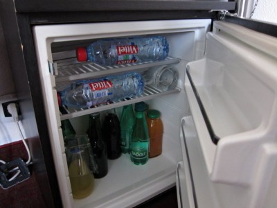 Il y a un mini-bar